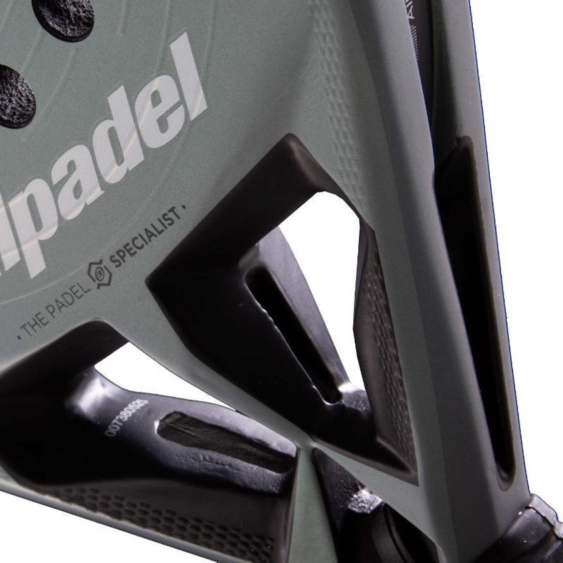 Pala Bullpadel Hack 04 2026 · Paquito Navarro