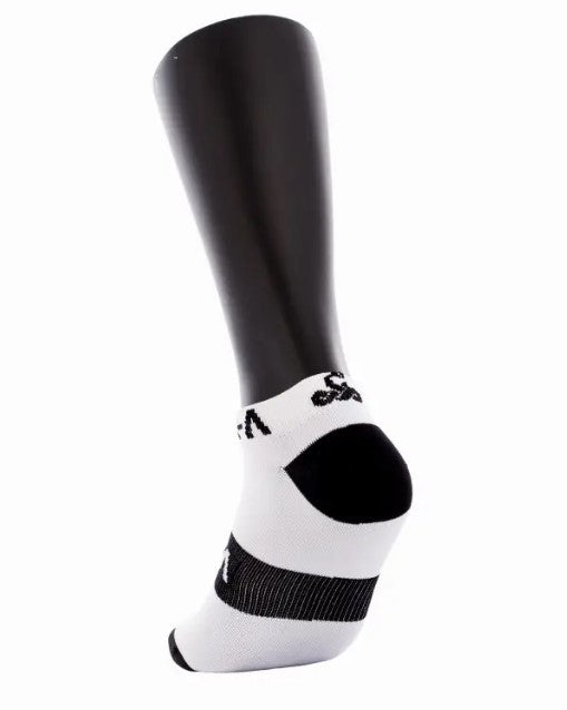 Calcetines Vibor-a Kait invisibles blanco negro