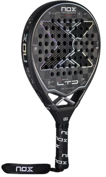 Pala de padel Nox AT.2 Genius edición limitada.