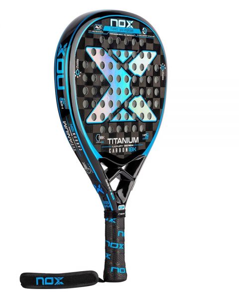 Pala de pádel Nox luxury Titanium 18k vista de lado.